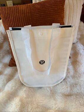 lululemon athletica White Canvas Tote with Black Logo